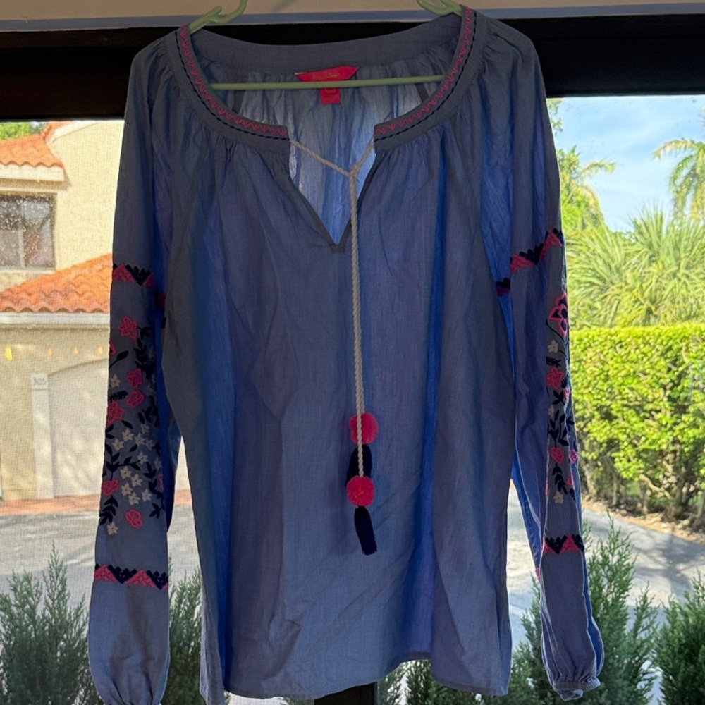 Lilly Pulitzer Blue Pink Pom Pom Top XL Used Blouse